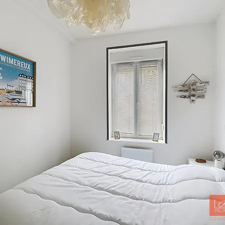 Pause Pastel Apartment